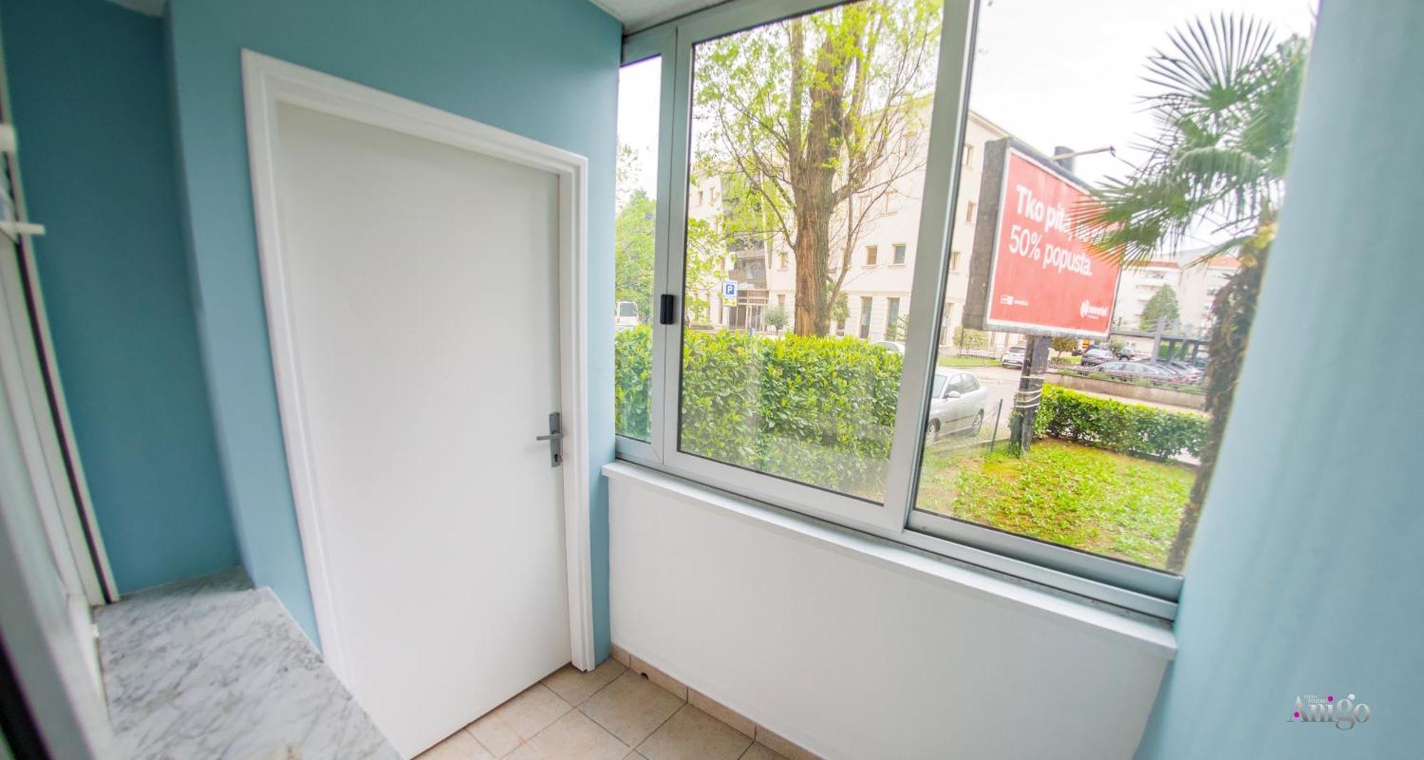 Denirom Apartment *